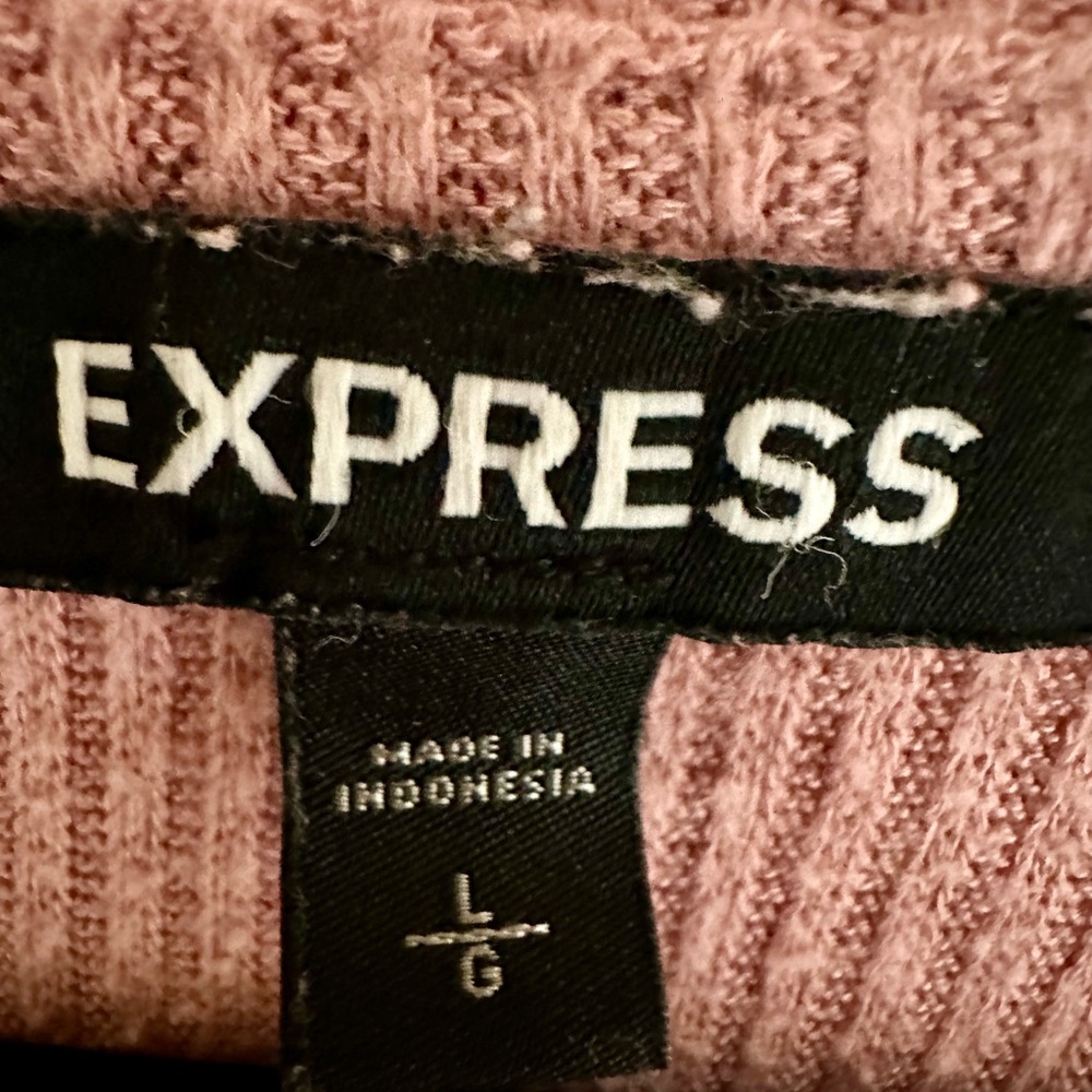 Express Top Size Large - Picture 5 of 6